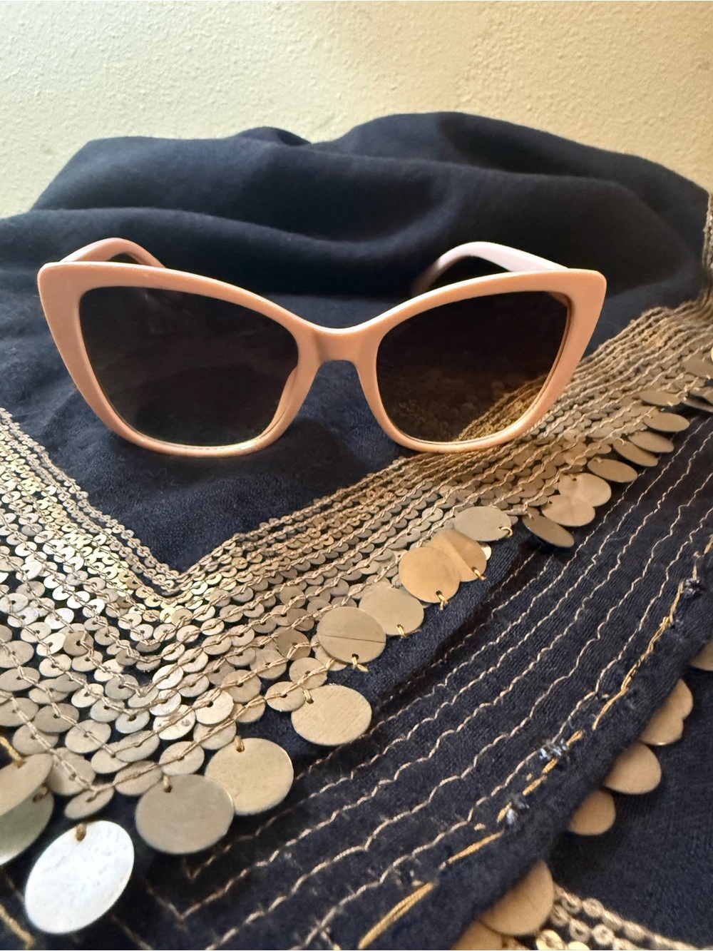 Women's Pink Cat Eye Sunglasses - Stylish Frame